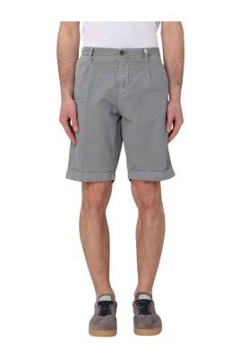 sand-relaxed-cuffed-shorts