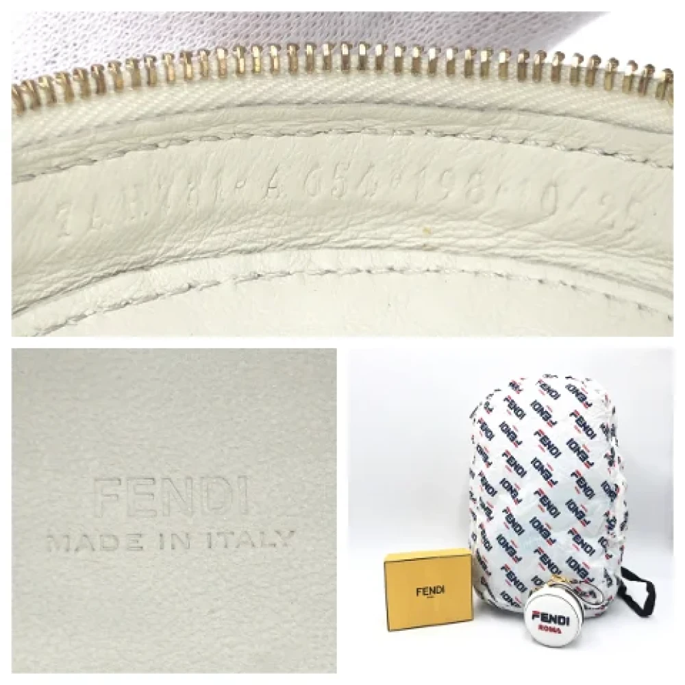 Fendi Vintage Pre-owned Canvas shoulder-bags White Dames