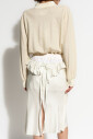 robe-fabriquee-a-partir-de-materiaux-combines