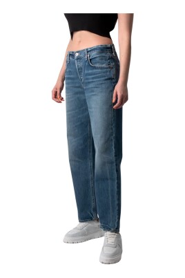 straight-jeans