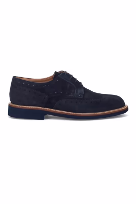 laced-shoes