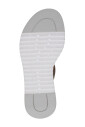 sandales-blanches-decontractees-ouvertes