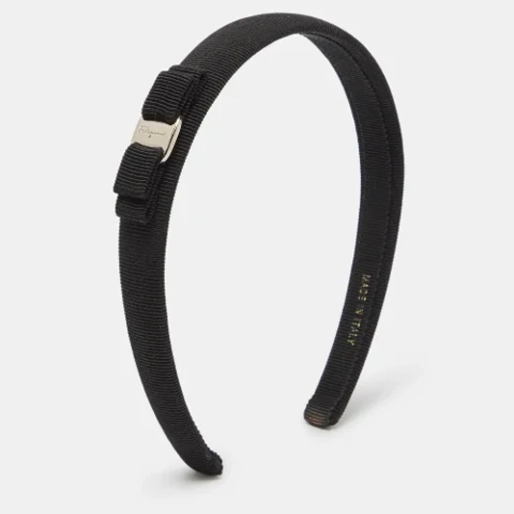 Salvatore Ferragamo Pre-owned Canvas hair-accessories Black Dames