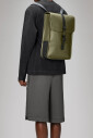 sac-a-dos-mini-rembourre-vert-impermeable