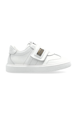 chaussures-de-sport-avec-une-application
