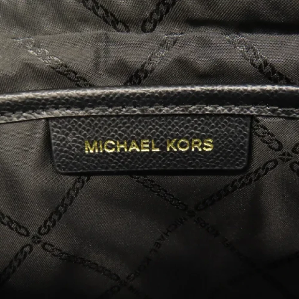 Michael Kors Pre-owned Plastic shoulder-bags Black Dames