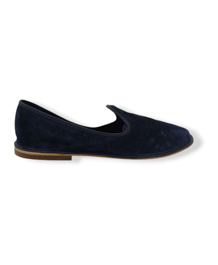 classic-moccasin-shoe