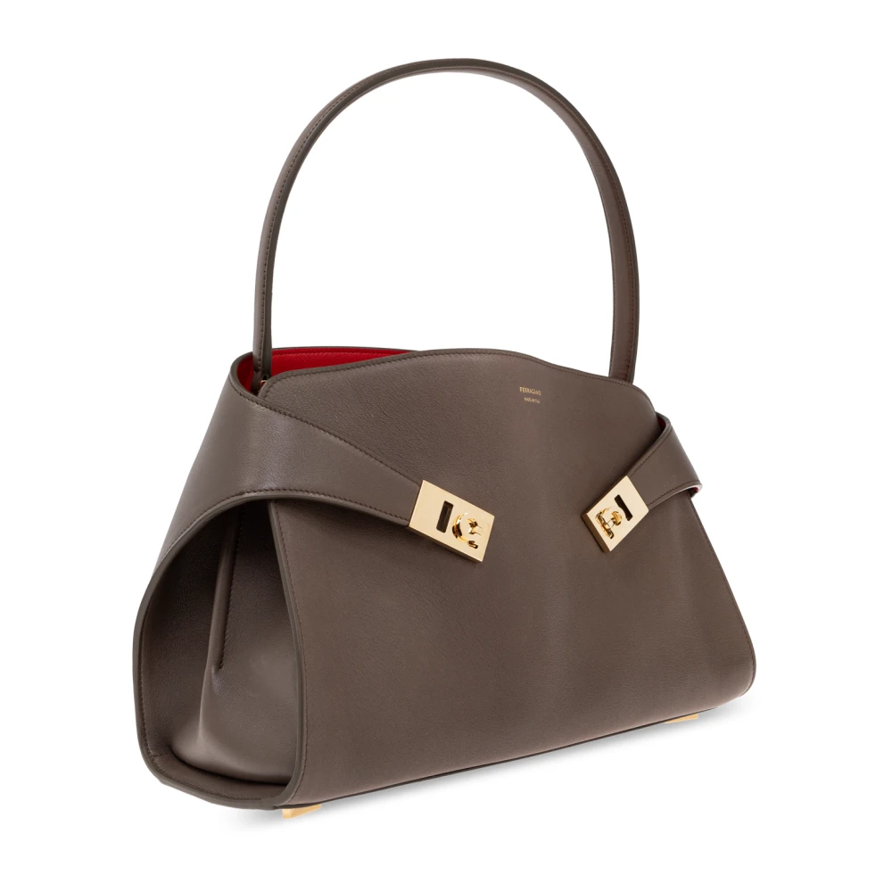 Salvatore Ferragamo Schoudertas Hug Brown Dames