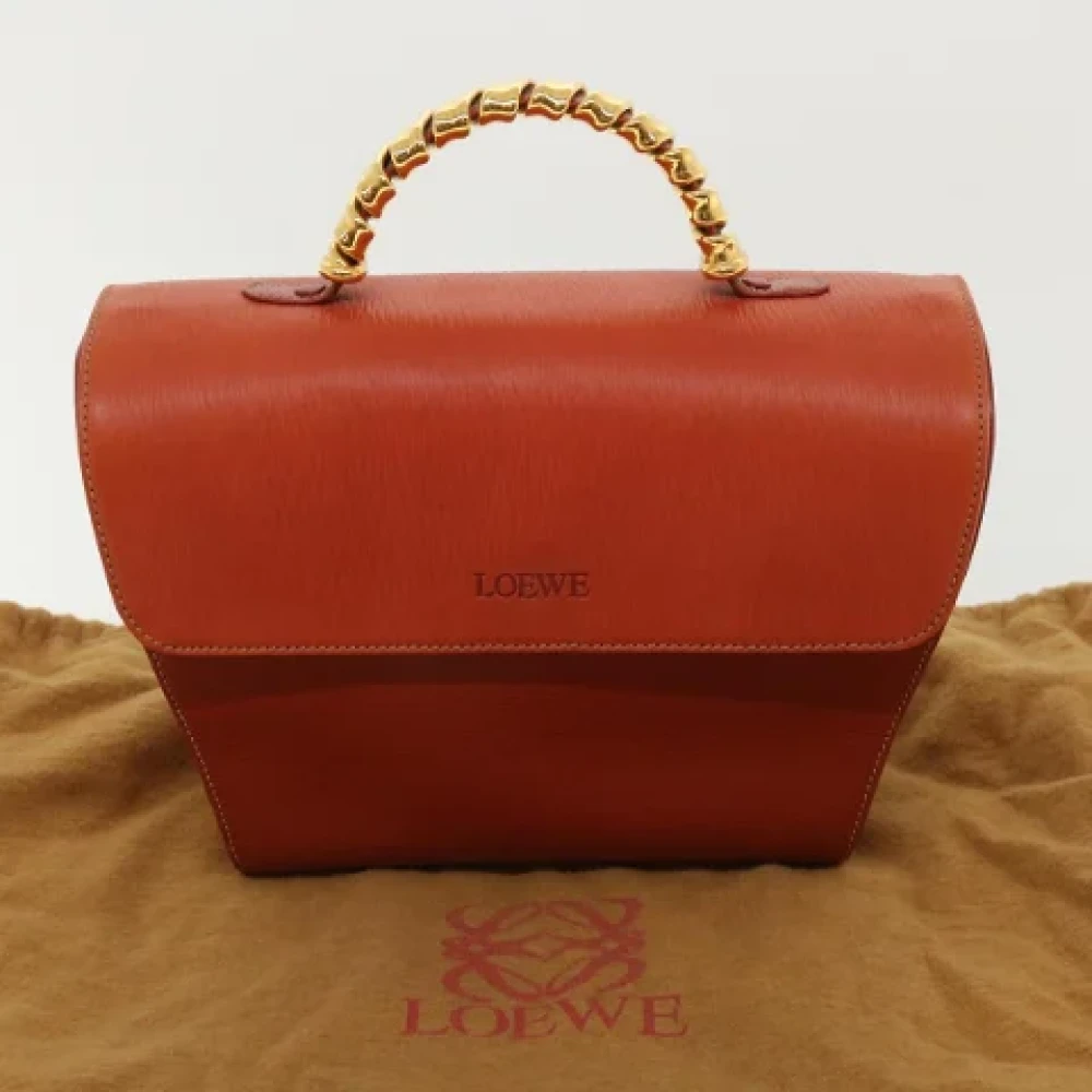 Loewe Pre-owned Leather handbags Red Dames