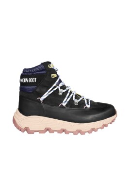 bottines-a-lacets