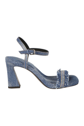 high-heel-sandals