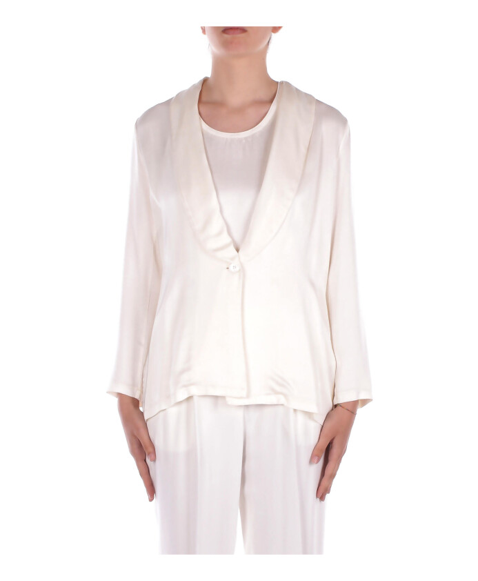 veste-beige-a-boutons
