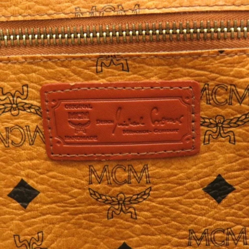 MCM Pre-owned Canvas totes Brown Dames