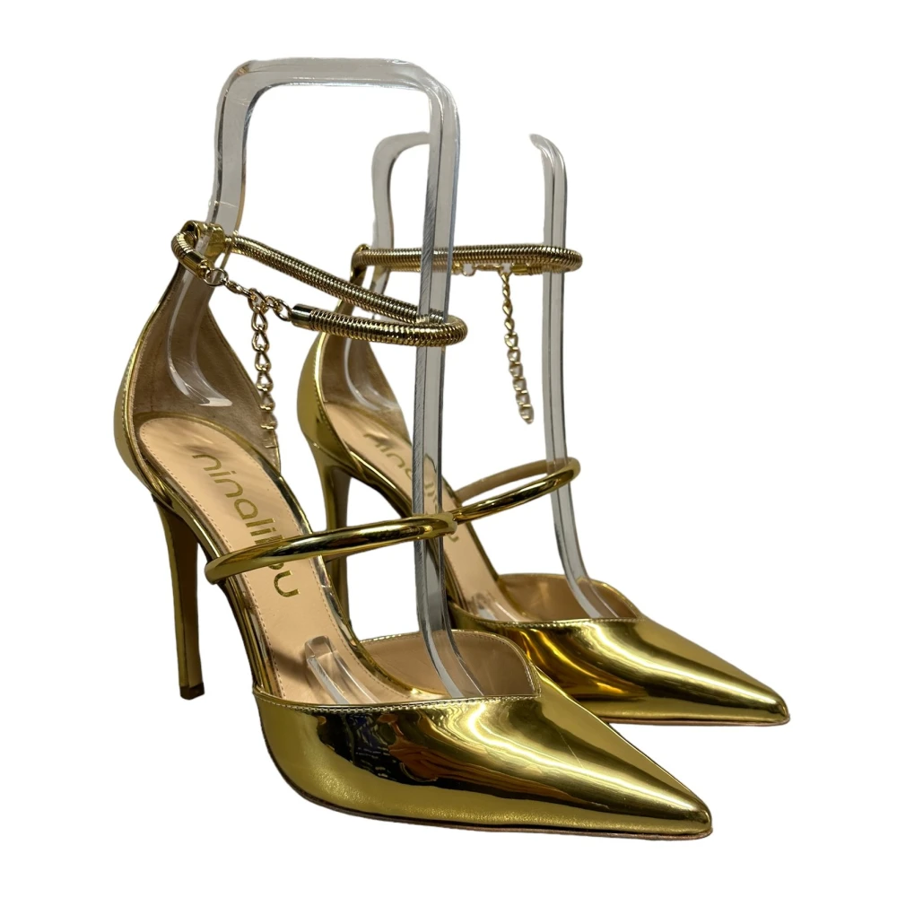 Ninalilou Gouden Spiegel Pumps met Enkelband Yellow Dames