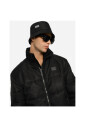 bob-en-nylon-avec-plaque-de-la-marque