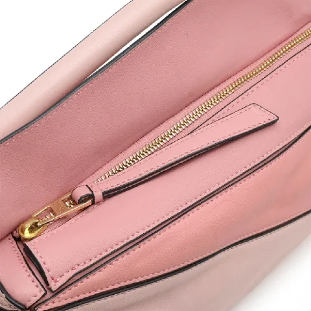 Loewe Pre-owned Leather handbags Pink Dames