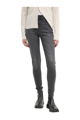 721 High Rise Skinny Jeans