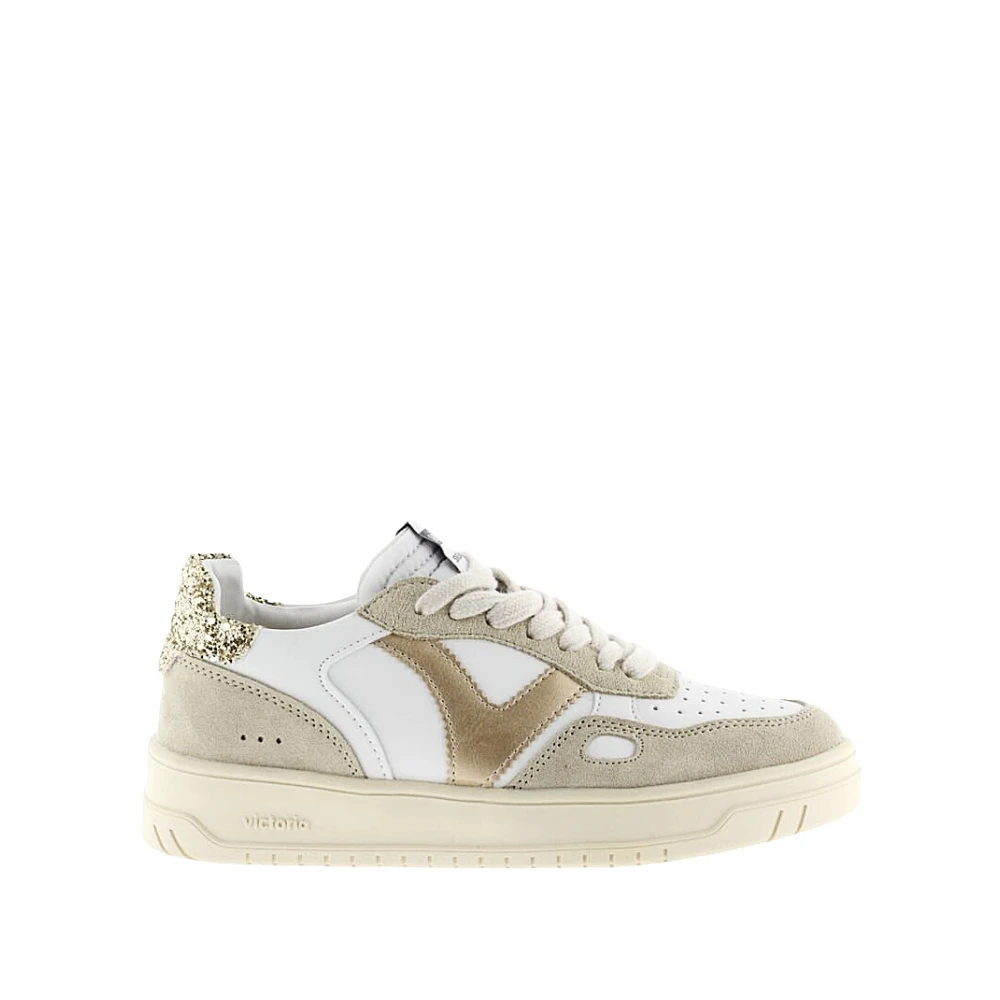 Shoes > Sneakers - - Victoria - Modalova