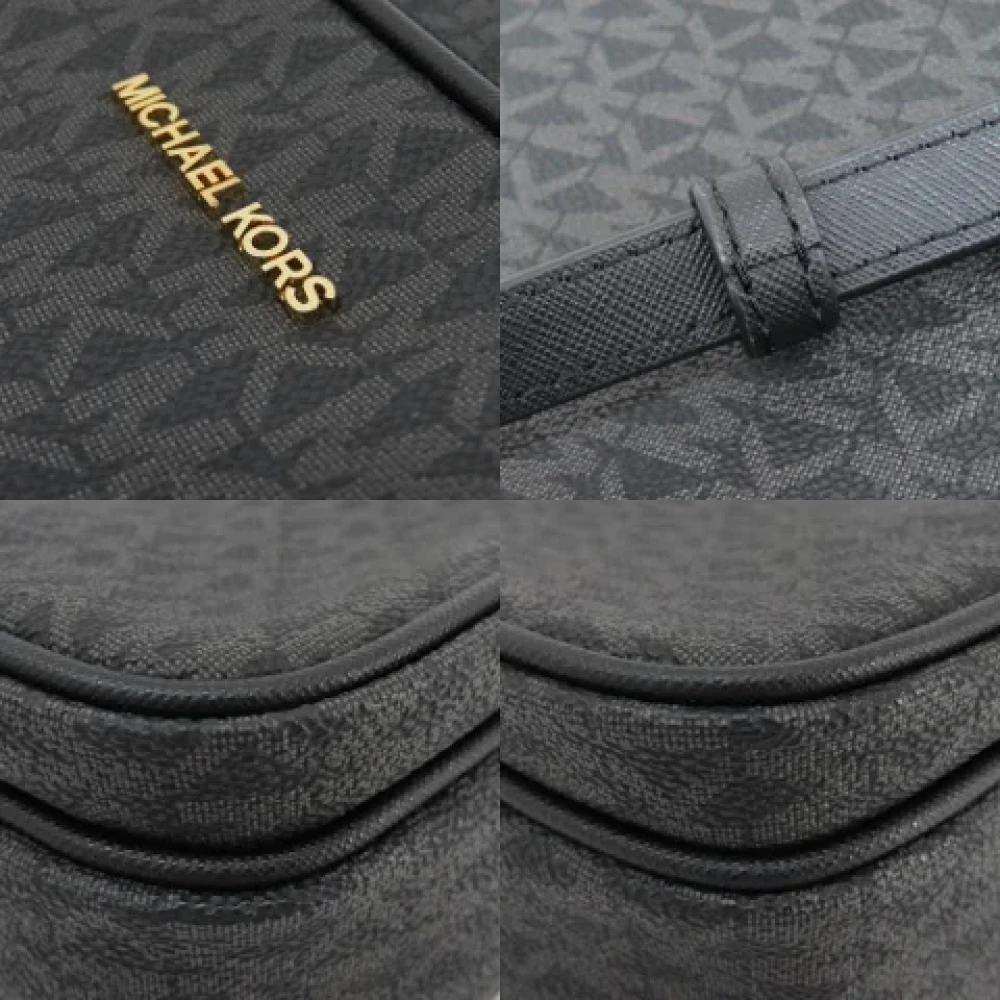 Michael Kors Pre-owned Plastic shoulder-bags Black Dames