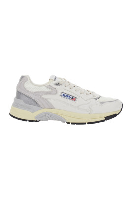sneakers-blanches-style-hyperway