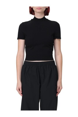tee-shirt-court-noir-manches-courtes
