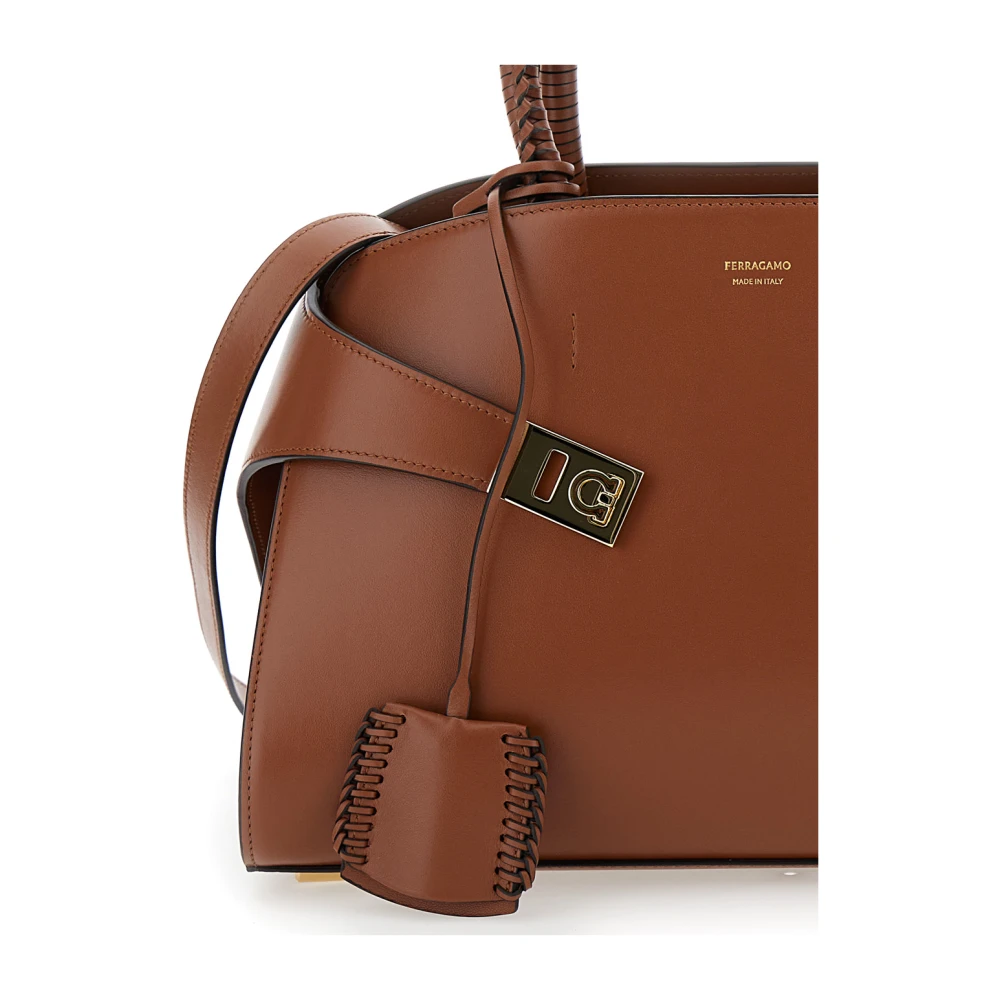 Salvatore Ferragamo Bruine HUG Handtas Brown Dames