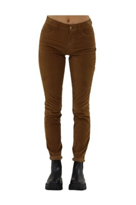 divine-velvet-trousers