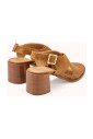 sandales-a-talon-en-daim-camel