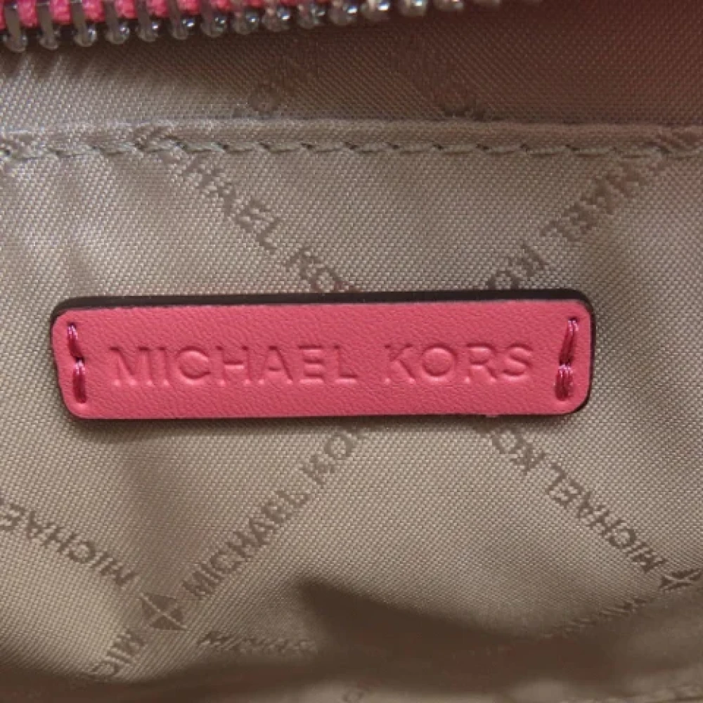 Michael Kors Pre-owned Fabric shoulder-bags Pink Dames