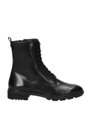Combat boots in cream calfskin