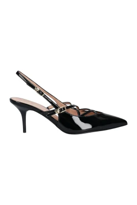 Spetsiga pumps med remmar