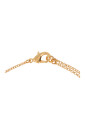 collier-avec-pendentif