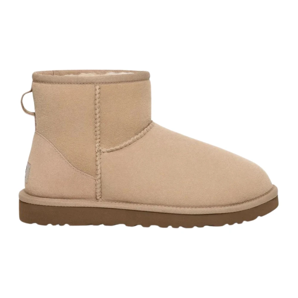 Flate sandaler med shearling fôr