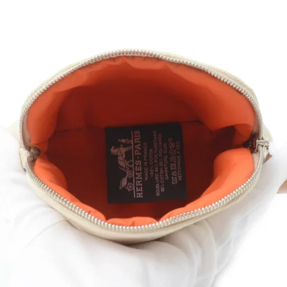 Hermès Vintage Pre-owned Canvas pouches Beige Dames