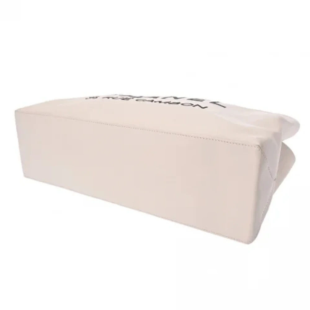 Chanel Vintage Pre-owned Fabric chanel-bags White Dames