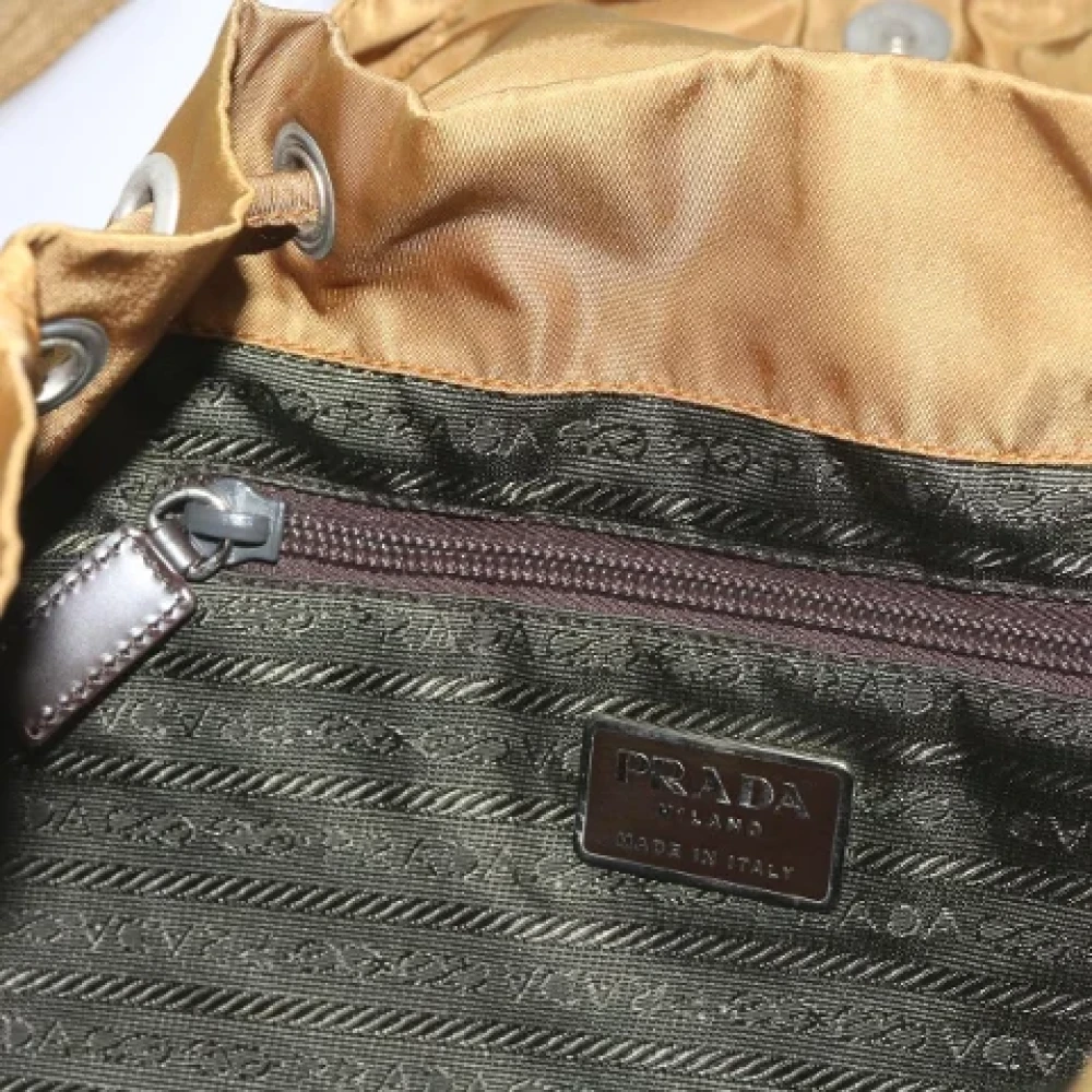 Prada Vintage Pre-owned Fabric backpacks Brown Dames