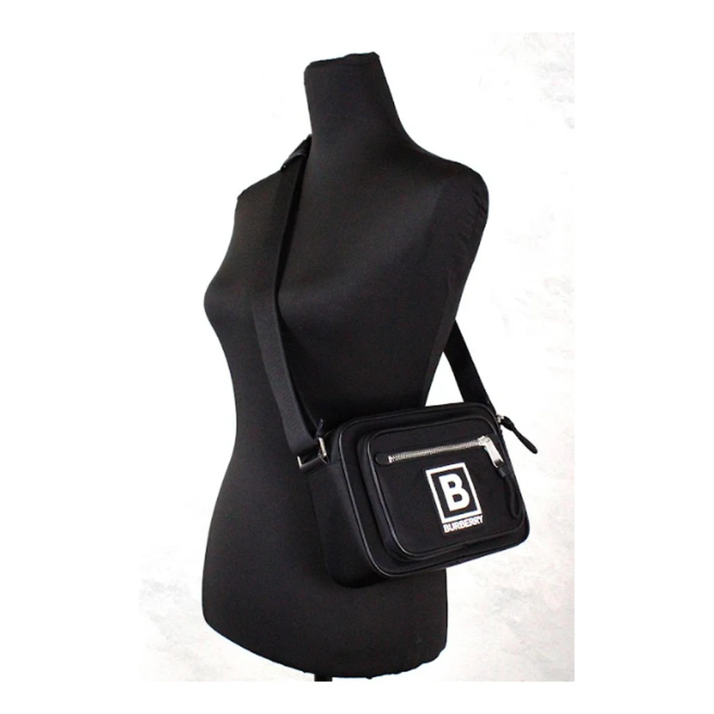 Burberry Zwarte Nylon Camera Heuptas met Kaartsleuven Black Dames