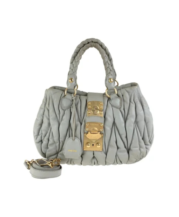 pre-owned-cuir-sacs-main