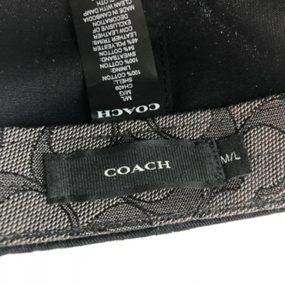 Coach Pre-owned Fabric hats Blue Heren
