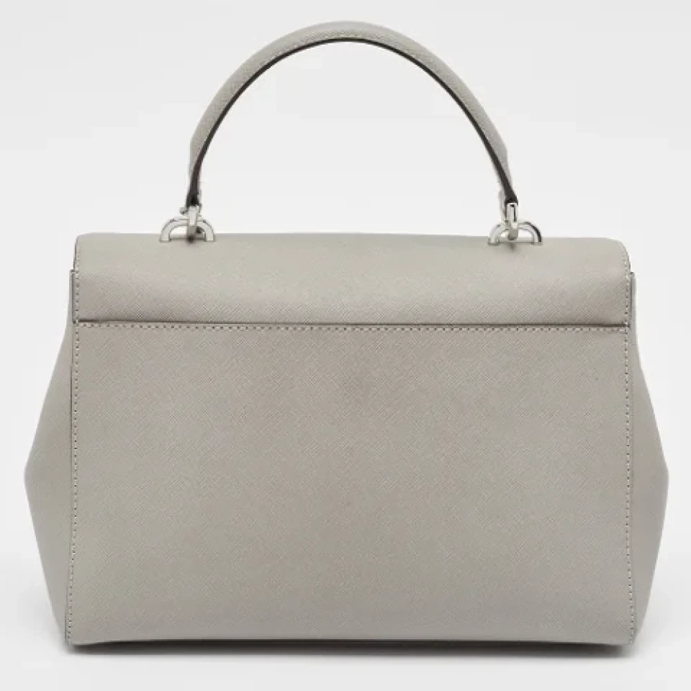 Michael Kors Pre-owned Leather handbags Gray Dames
