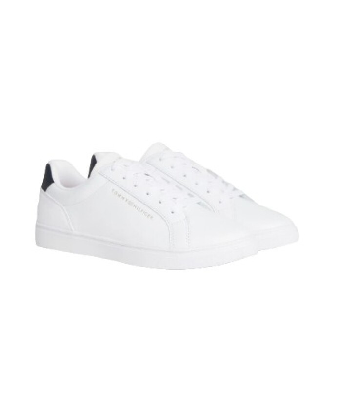 casual-sneakers-for-men-and-women