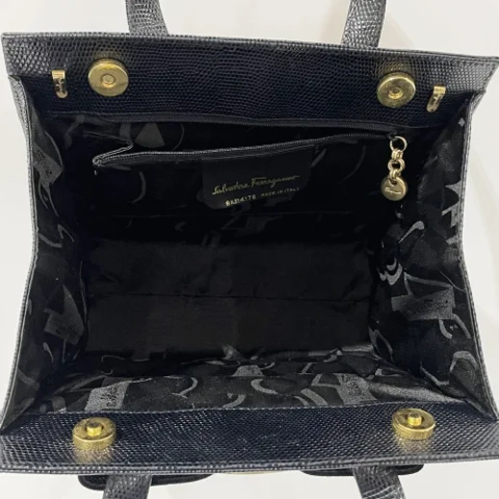Salvatore Ferragamo Pre-owned Leather handbags Blue Dames