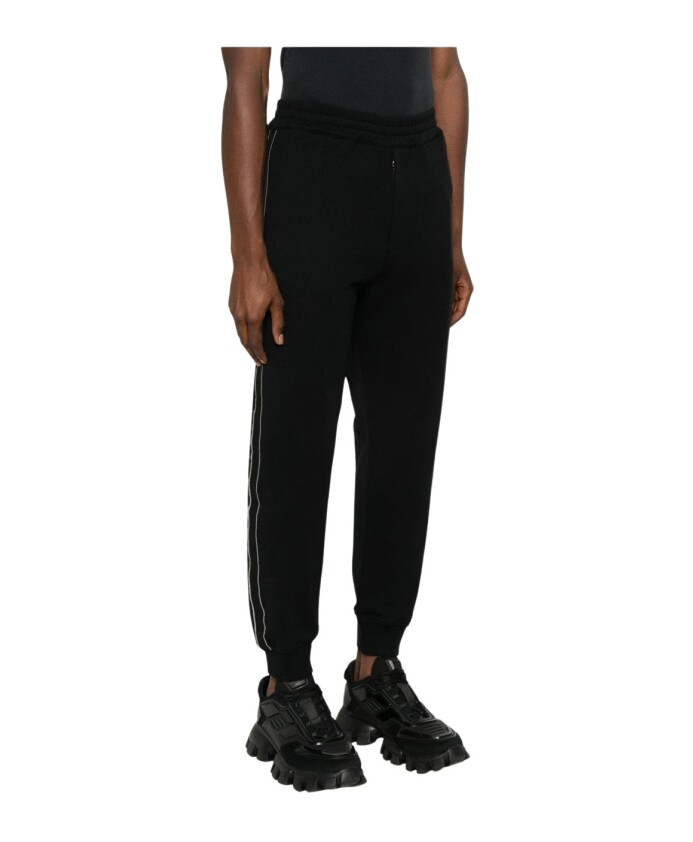 tape-detail-cuffed-joggers-black