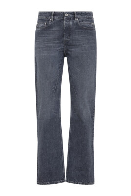 grey-jeans-aw25-stylish-design