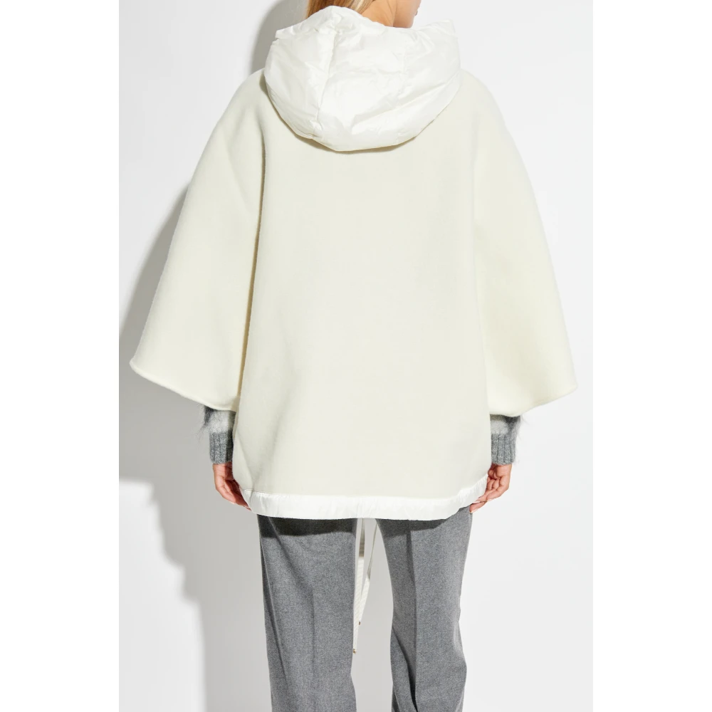 Moncler Wollen Poncho Beige Dames