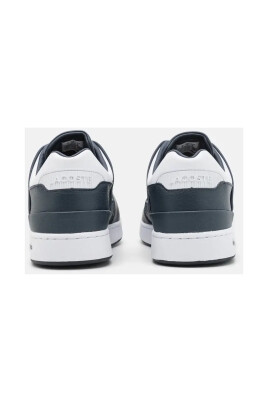 sneaker-court-cage-elegant