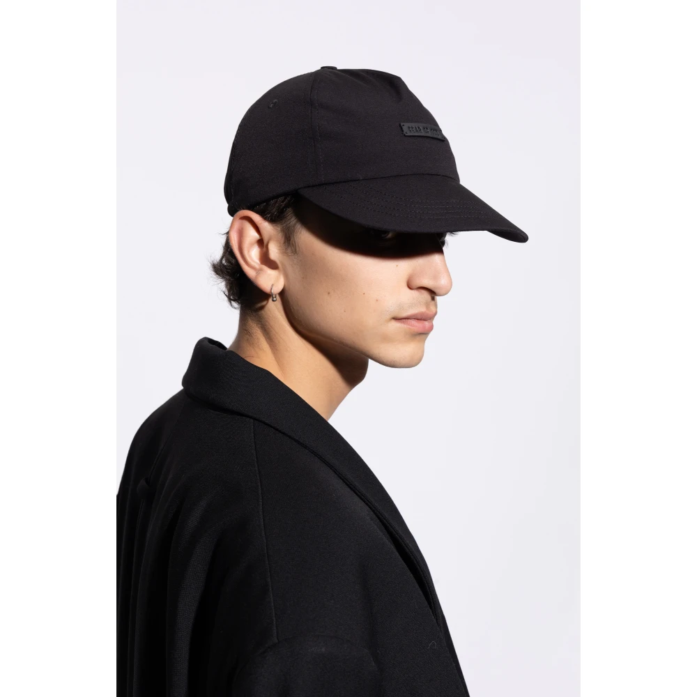 Fear Of God Pet Black Unisex