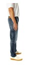 jean-taille-mi-haute-coupe-decontractee