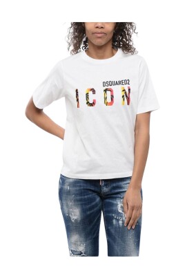 tee-shirt-avec-impression-darbre-de-palmier