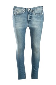 Boot-gesneden jeans